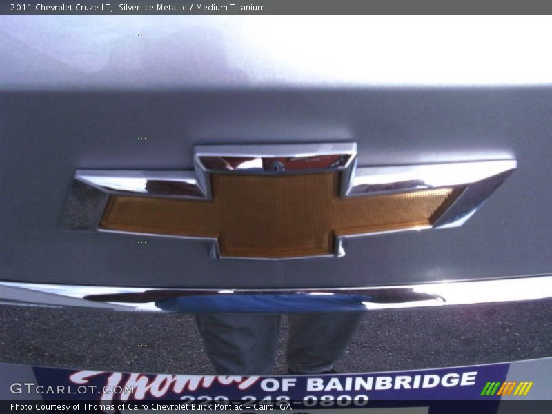 Silver Ice Metallic / Medium Titanium 2011 Chevrolet Cruze LT