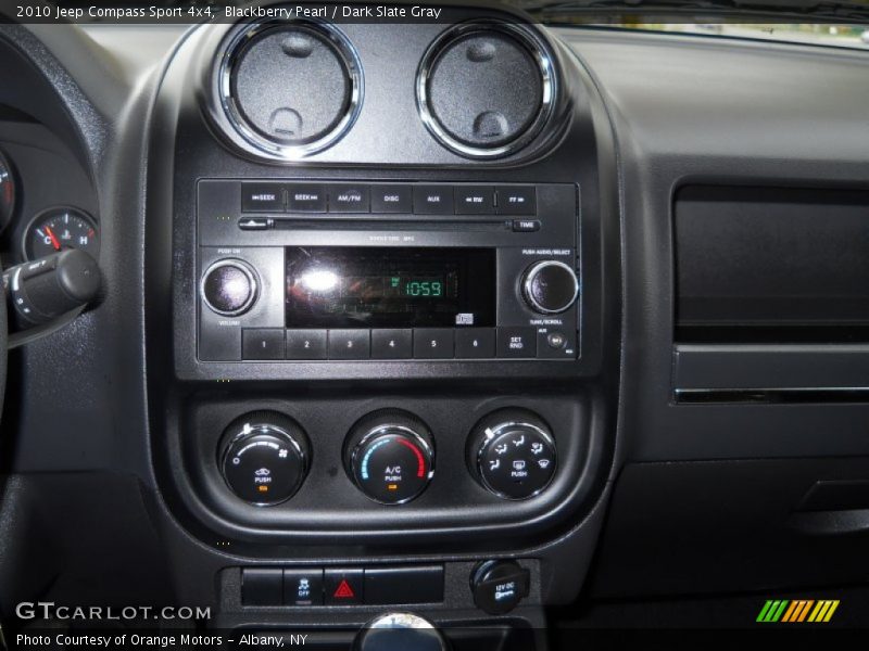 Blackberry Pearl / Dark Slate Gray 2010 Jeep Compass Sport 4x4
