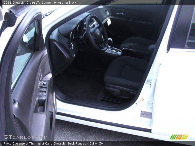 Summit White / Jet Black 2011 Chevrolet Cruze LT