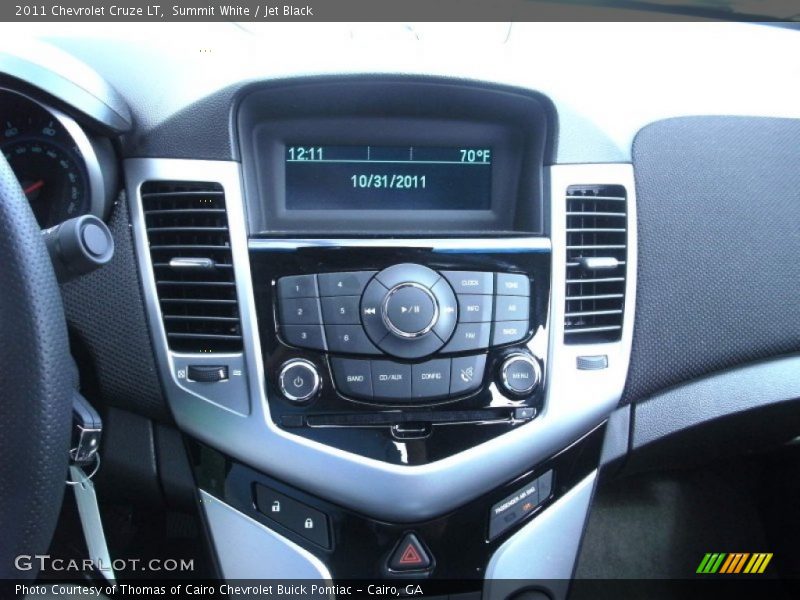 Summit White / Jet Black 2011 Chevrolet Cruze LT