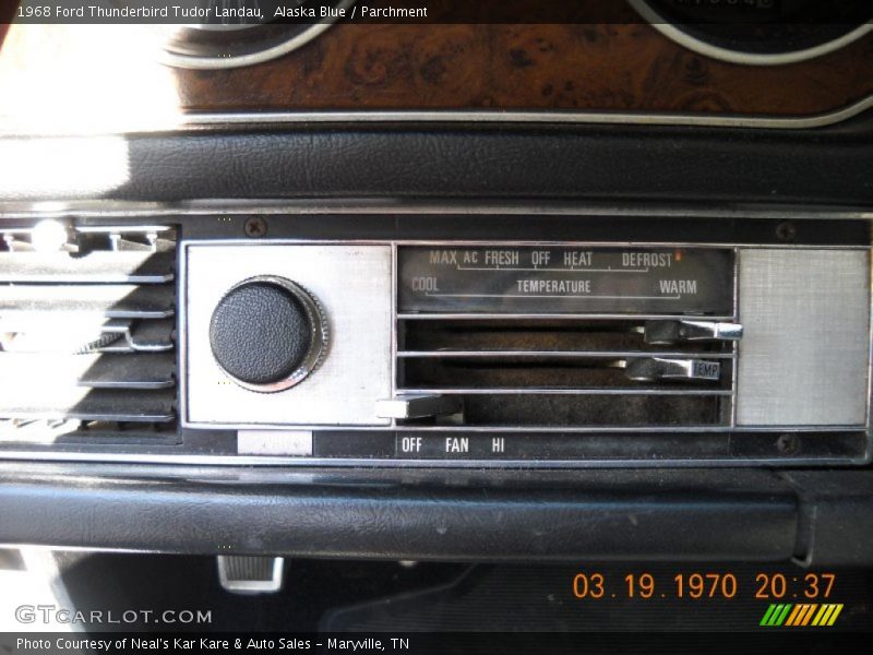 Controls of 1968 Thunderbird Tudor Landau