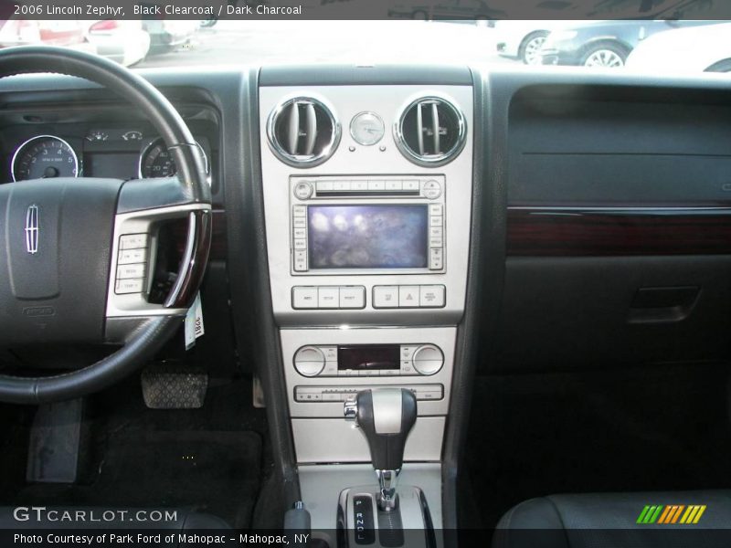 Black Clearcoat / Dark Charcoal 2006 Lincoln Zephyr