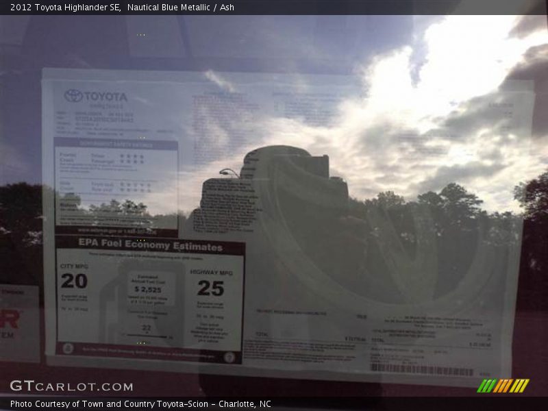 Nautical Blue Metallic / Ash 2012 Toyota Highlander SE