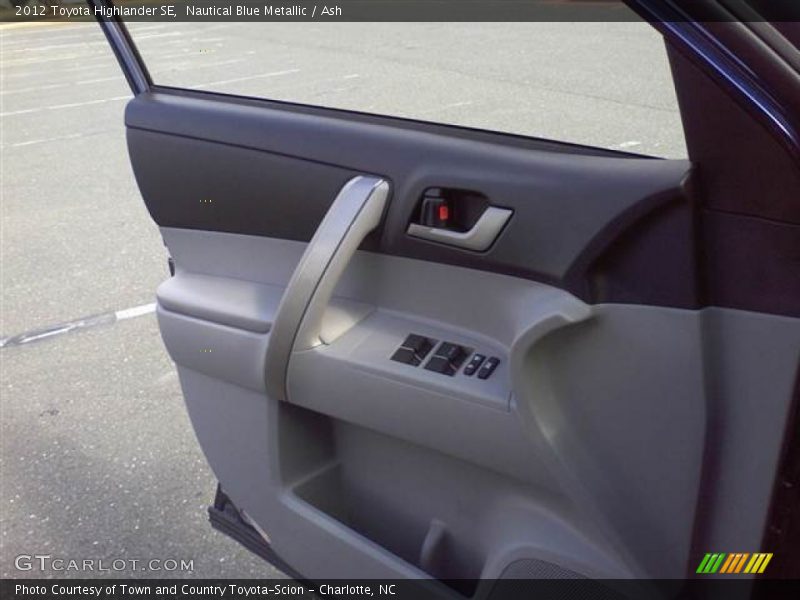 Nautical Blue Metallic / Ash 2012 Toyota Highlander SE