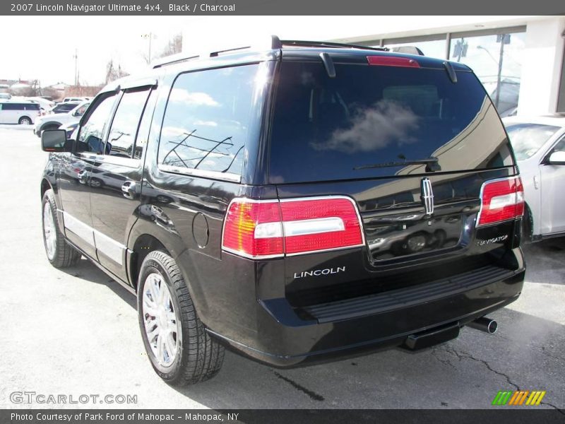 Black / Charcoal 2007 Lincoln Navigator Ultimate 4x4