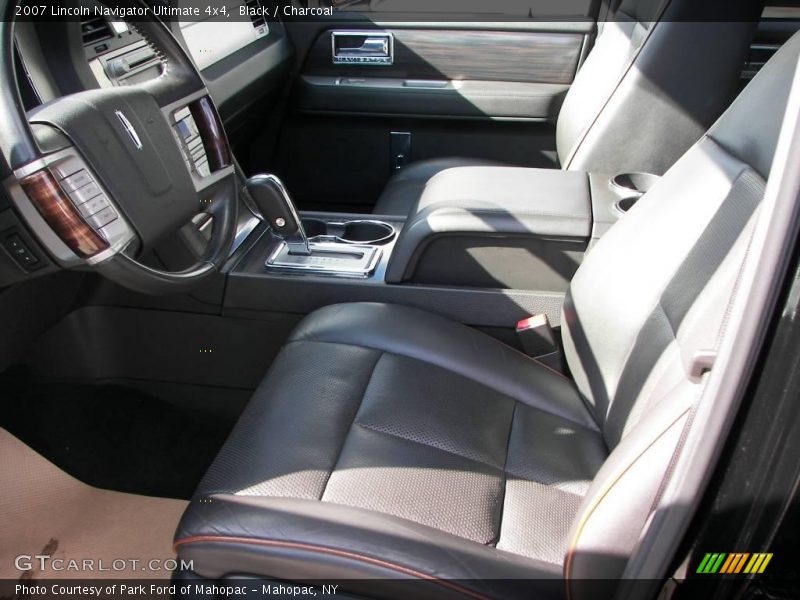 Black / Charcoal 2007 Lincoln Navigator Ultimate 4x4