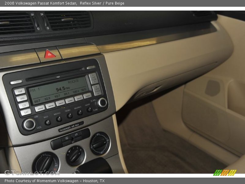 Reflex Silver / Pure Beige 2008 Volkswagen Passat Komfort Sedan