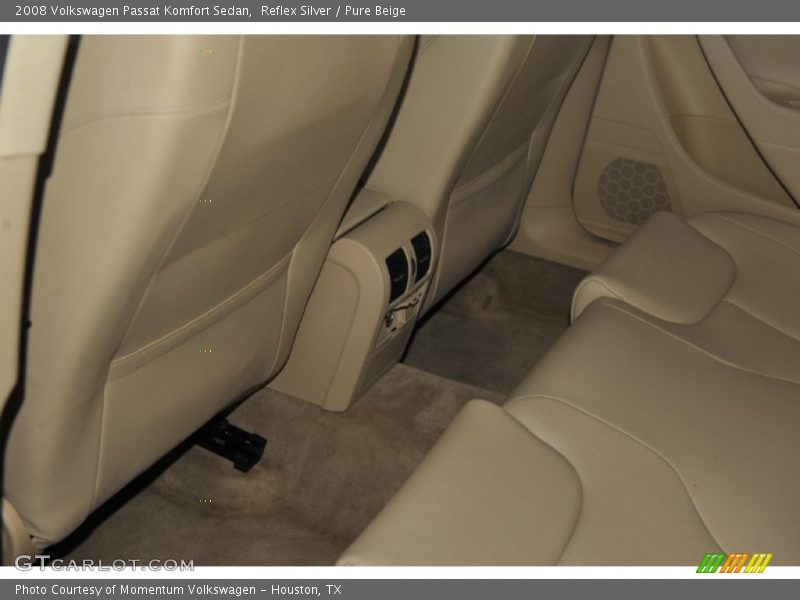 Reflex Silver / Pure Beige 2008 Volkswagen Passat Komfort Sedan