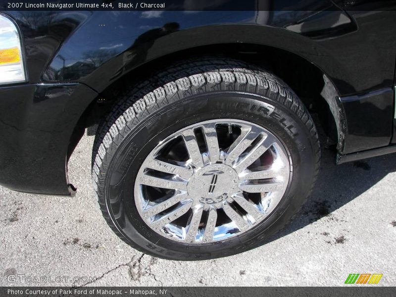 Black / Charcoal 2007 Lincoln Navigator Ultimate 4x4