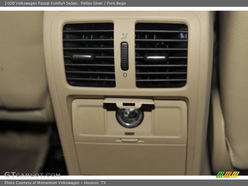 Reflex Silver / Pure Beige 2008 Volkswagen Passat Komfort Sedan