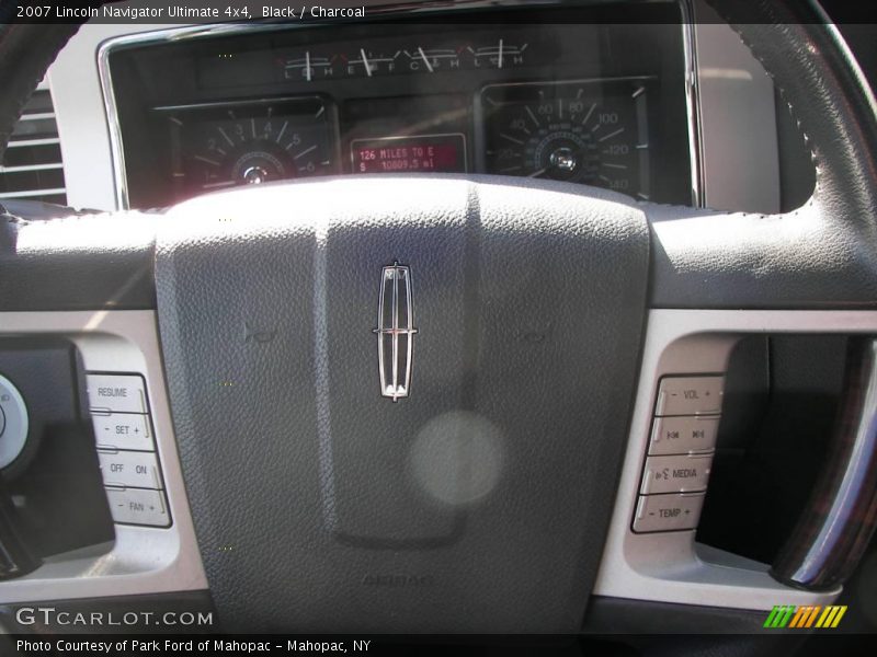 Black / Charcoal 2007 Lincoln Navigator Ultimate 4x4