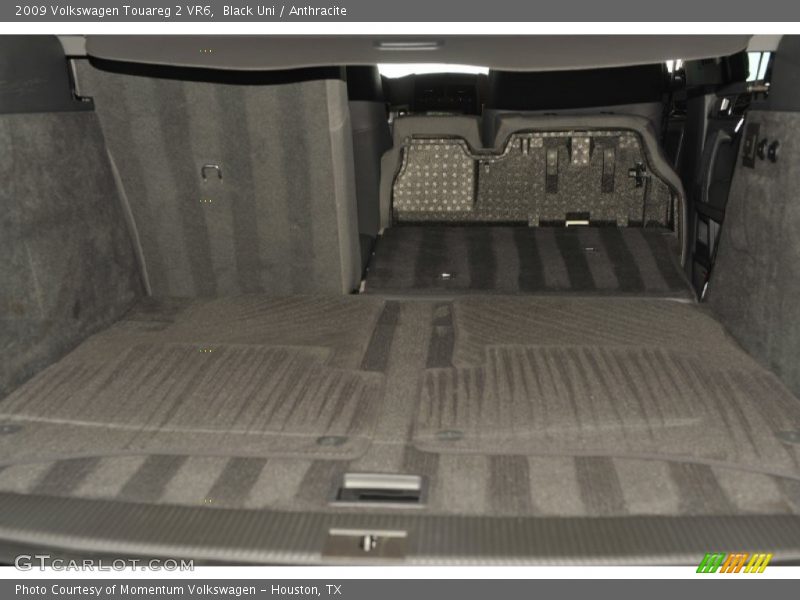 Black Uni / Anthracite 2009 Volkswagen Touareg 2 VR6