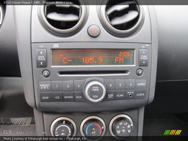 Phantom White / Gray 2010 Nissan Rogue S AWD