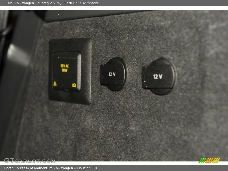 Black Uni / Anthracite 2009 Volkswagen Touareg 2 VR6