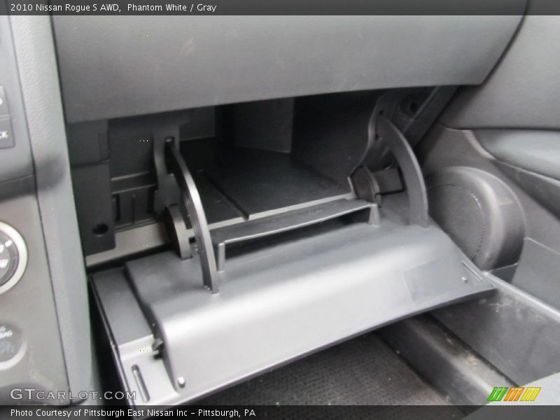 Phantom White / Gray 2010 Nissan Rogue S AWD