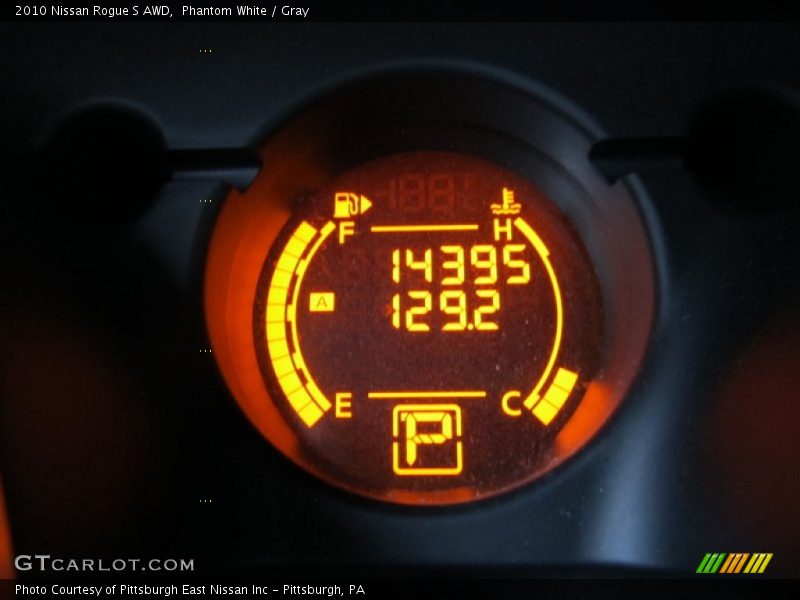 Phantom White / Gray 2010 Nissan Rogue S AWD