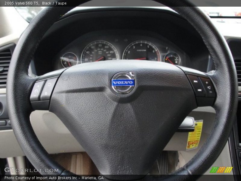 Black / Taupe 2005 Volvo S60 T5