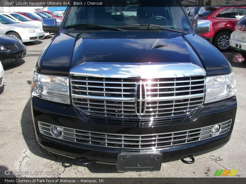 Black / Charcoal 2007 Lincoln Navigator Ultimate 4x4
