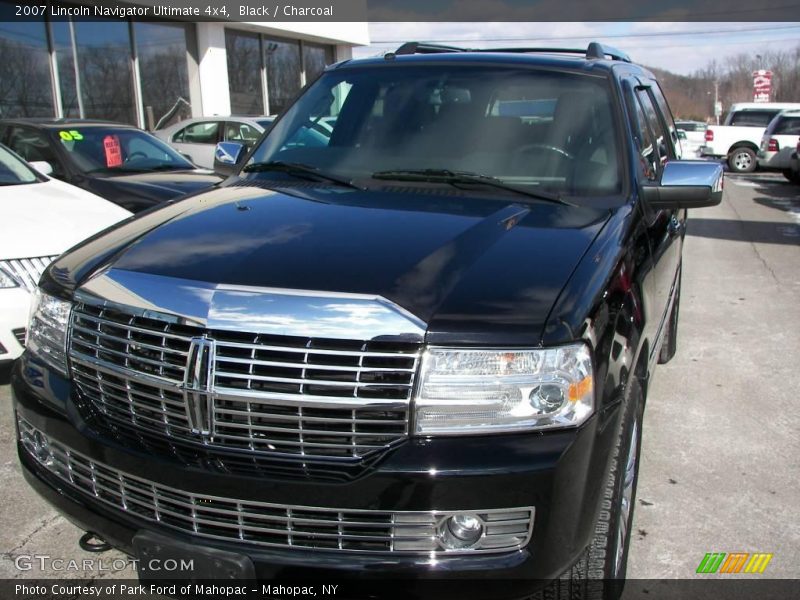 Black / Charcoal 2007 Lincoln Navigator Ultimate 4x4