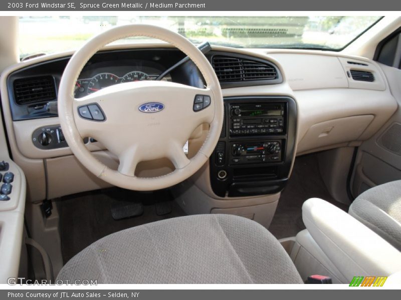 Spruce Green Metallic / Medium Parchment 2003 Ford Windstar SE