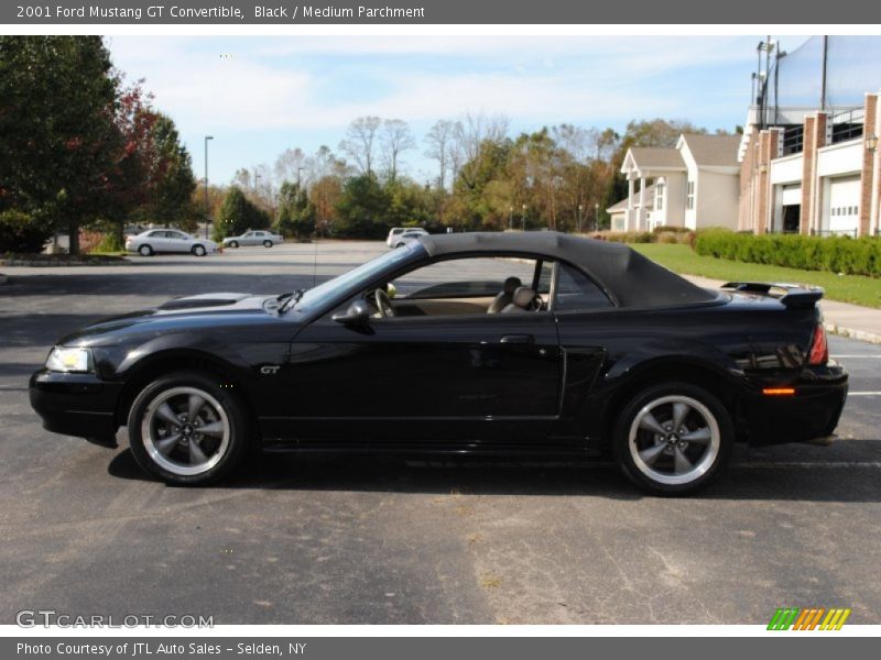 Black / Medium Parchment 2001 Ford Mustang GT Convertible