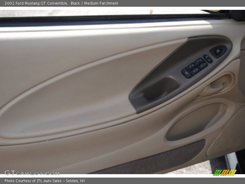 Black / Medium Parchment 2001 Ford Mustang GT Convertible