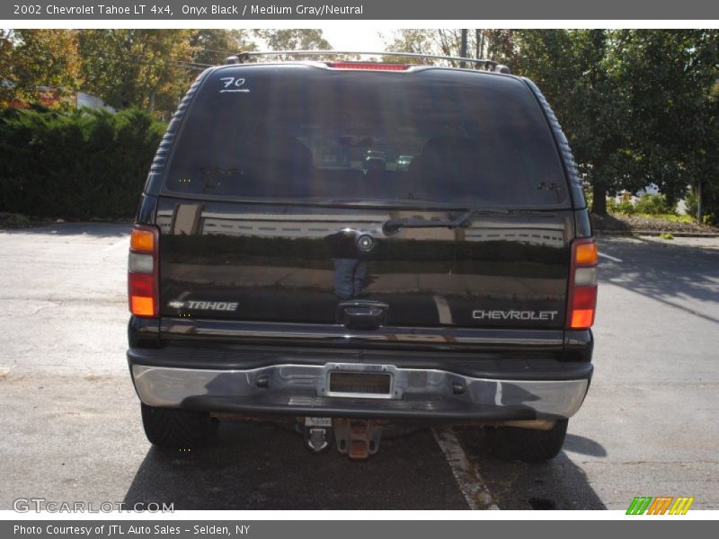 Onyx Black / Medium Gray/Neutral 2002 Chevrolet Tahoe LT 4x4
