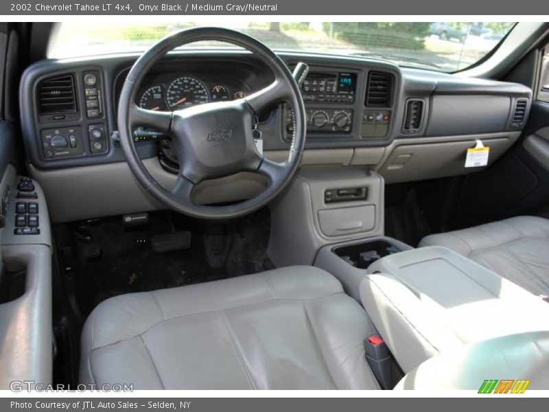 Onyx Black / Medium Gray/Neutral 2002 Chevrolet Tahoe LT 4x4