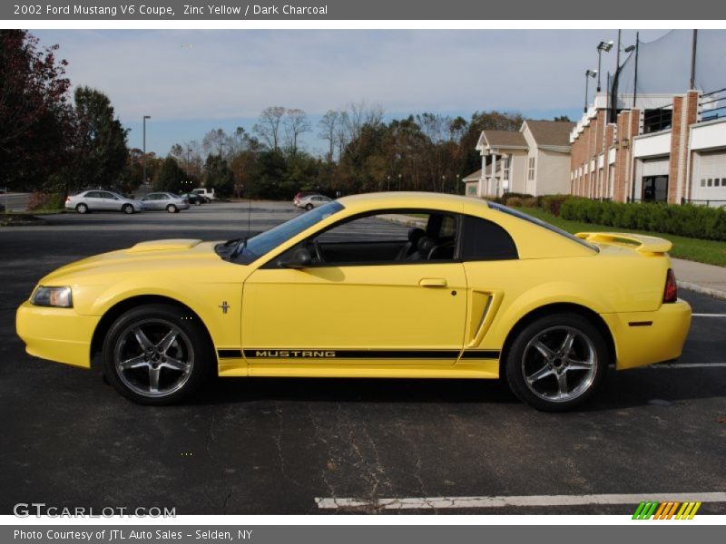 Zinc Yellow / Dark Charcoal 2002 Ford Mustang V6 Coupe