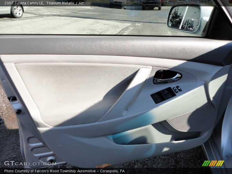 Titanium Metallic / Ash 2007 Toyota Camry LE