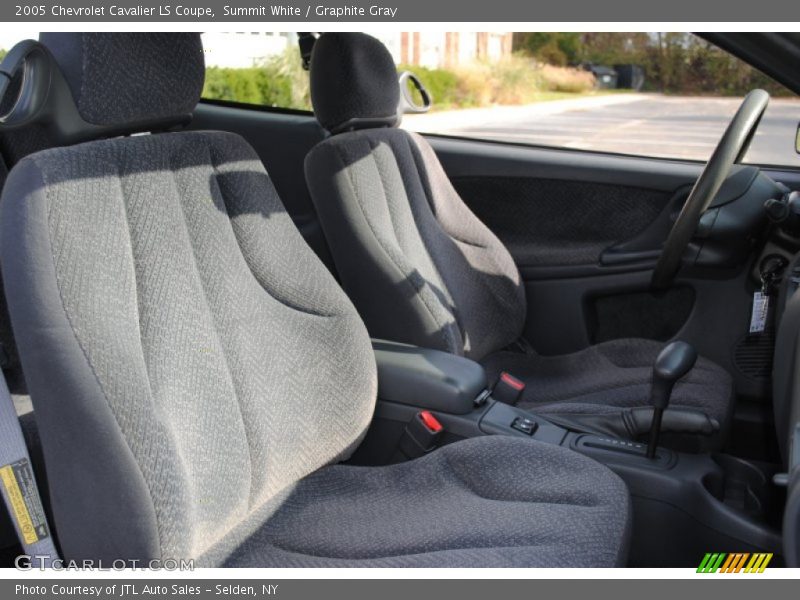 Summit White / Graphite Gray 2005 Chevrolet Cavalier LS Coupe