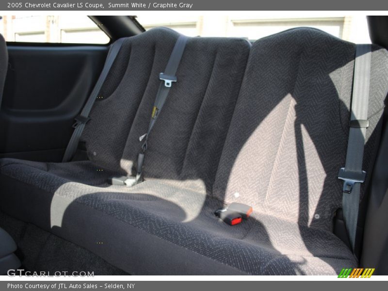 Summit White / Graphite Gray 2005 Chevrolet Cavalier LS Coupe
