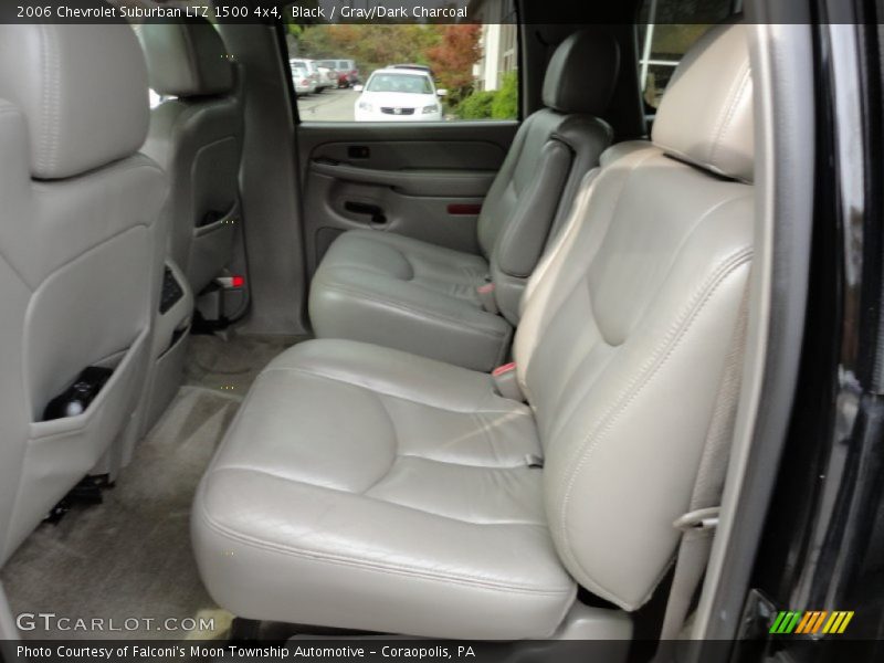  2006 Suburban LTZ 1500 4x4 Gray/Dark Charcoal Interior