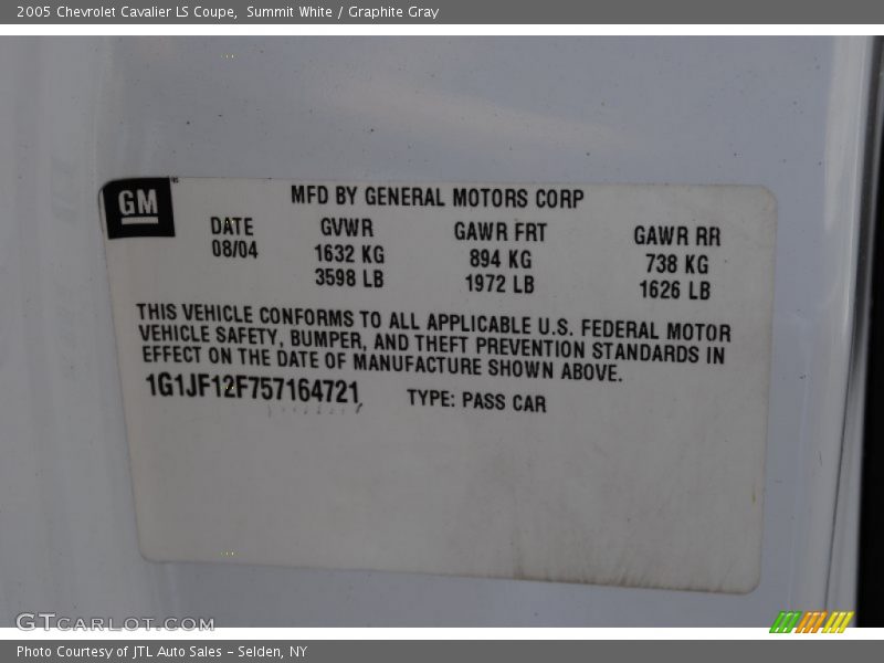 Summit White / Graphite Gray 2005 Chevrolet Cavalier LS Coupe