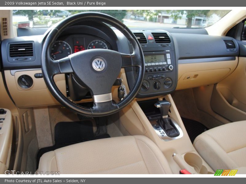 Black Uni / Pure Beige 2009 Volkswagen Jetta SE Sedan