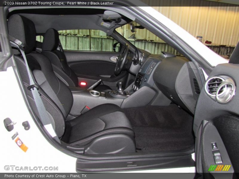 Pearl White / Black Leather 2009 Nissan 370Z Touring Coupe