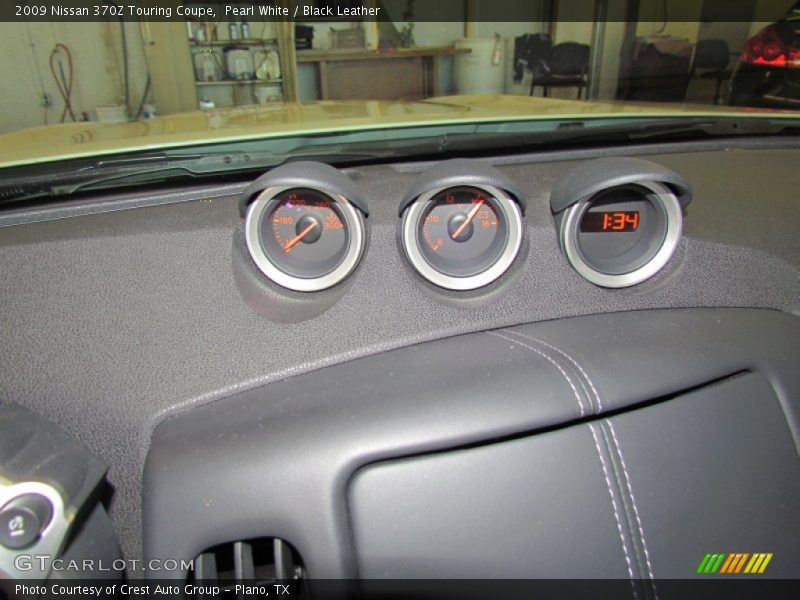 Pearl White / Black Leather 2009 Nissan 370Z Touring Coupe