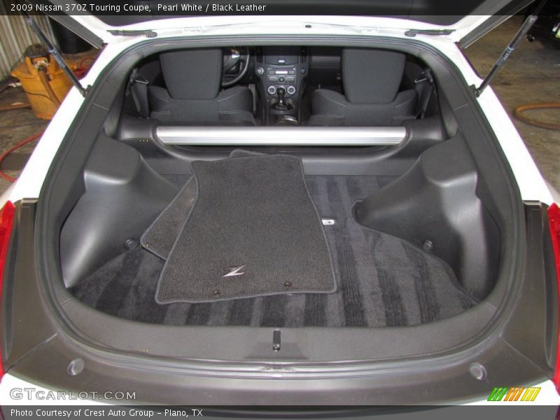 Pearl White / Black Leather 2009 Nissan 370Z Touring Coupe