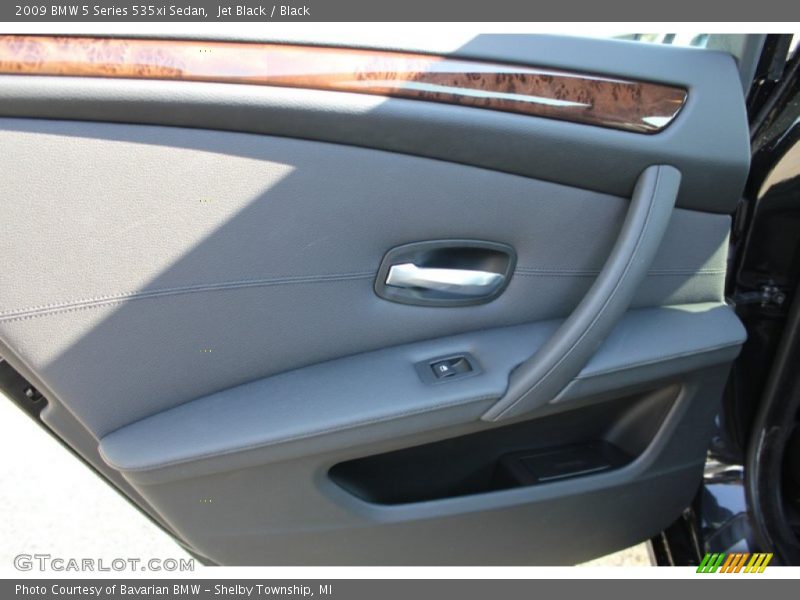 Jet Black / Black 2009 BMW 5 Series 535xi Sedan
