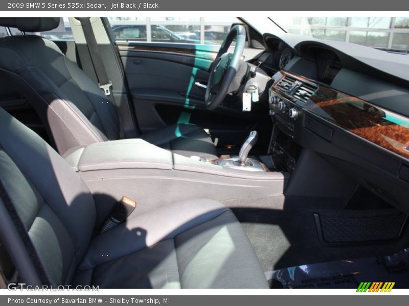 Jet Black / Black 2009 BMW 5 Series 535xi Sedan