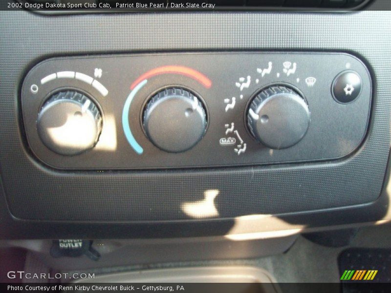 Patriot Blue Pearl / Dark Slate Gray 2002 Dodge Dakota Sport Club Cab