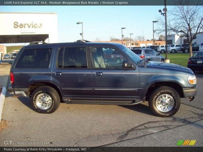 Medium Wedgewood Blue Metallic / Medium Graphite 1998 Ford Explorer XLT 4x4