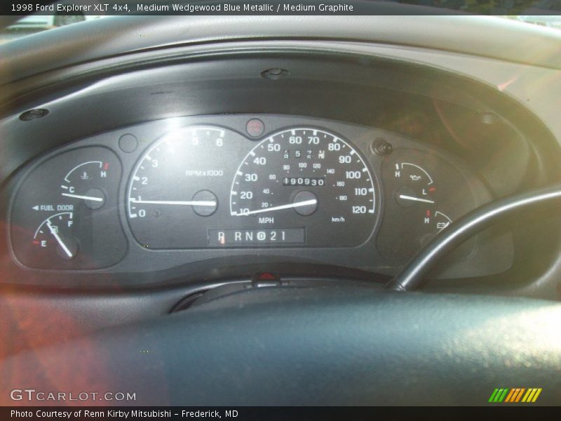 Medium Wedgewood Blue Metallic / Medium Graphite 1998 Ford Explorer XLT 4x4