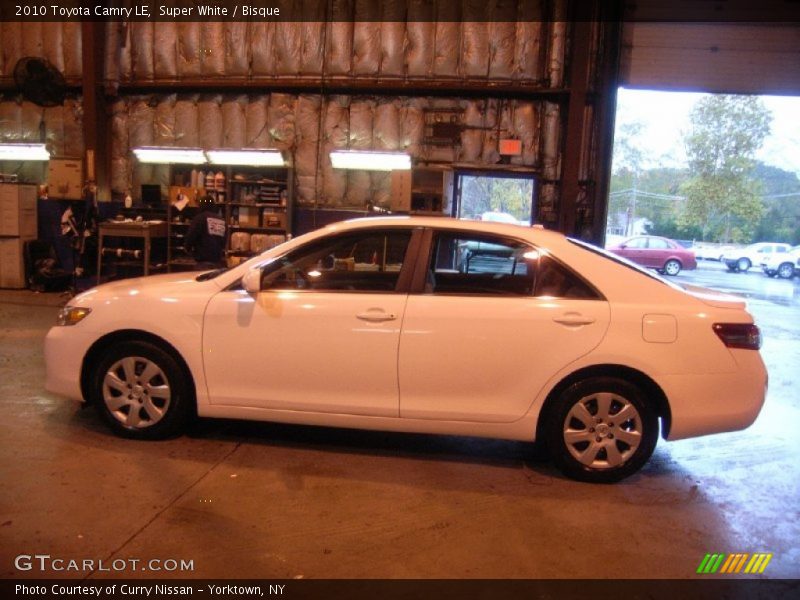Super White / Bisque 2010 Toyota Camry LE