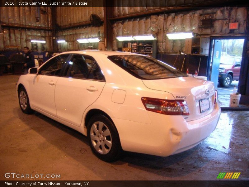 Super White / Bisque 2010 Toyota Camry LE