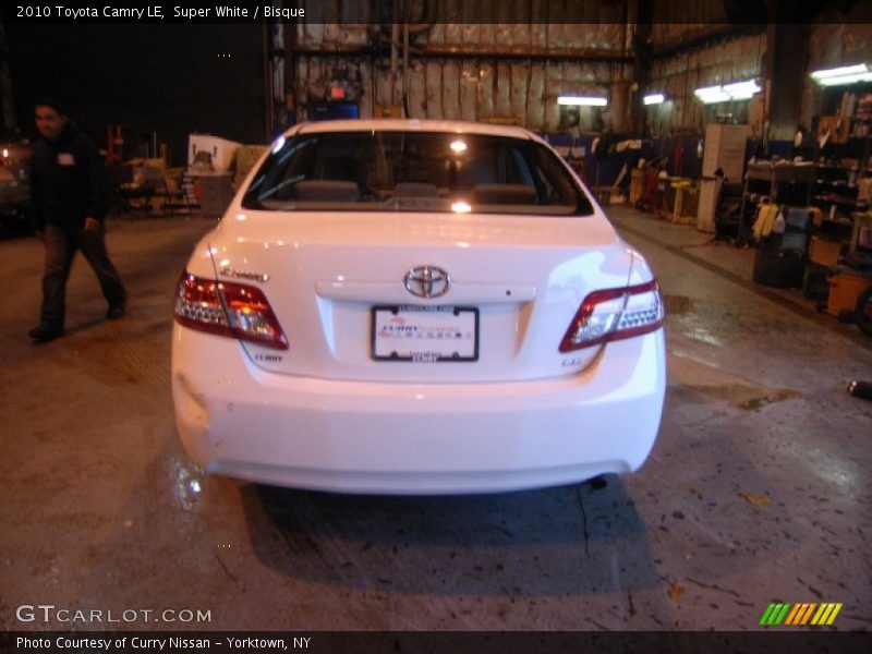 Super White / Bisque 2010 Toyota Camry LE