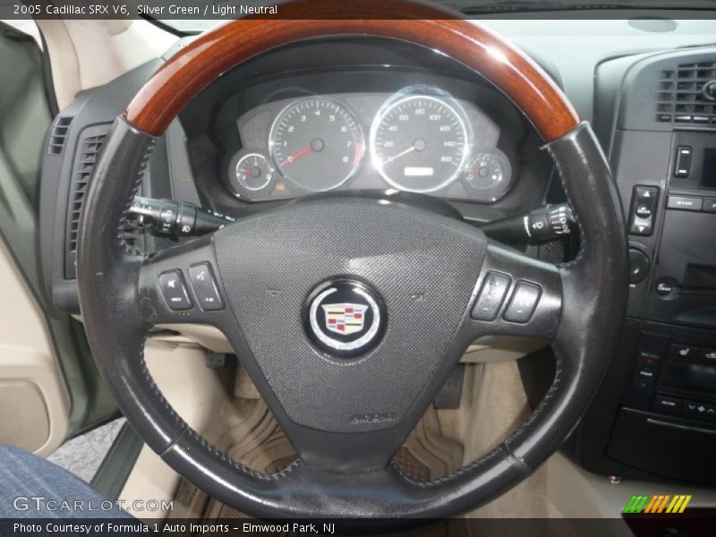 Silver Green / Light Neutral 2005 Cadillac SRX V6