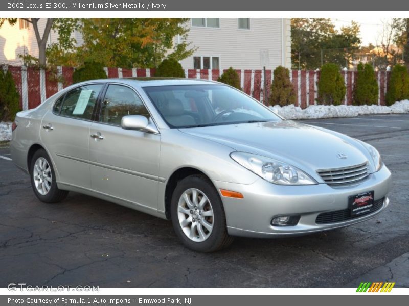 Millennium Silver Metallic / Ivory 2002 Lexus ES 300