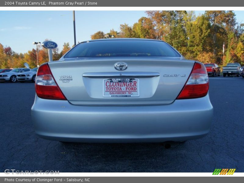Phantom Gray Pearl / Stone 2004 Toyota Camry LE