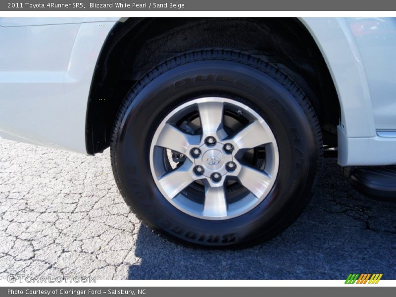Blizzard White Pearl / Sand Beige 2011 Toyota 4Runner SR5